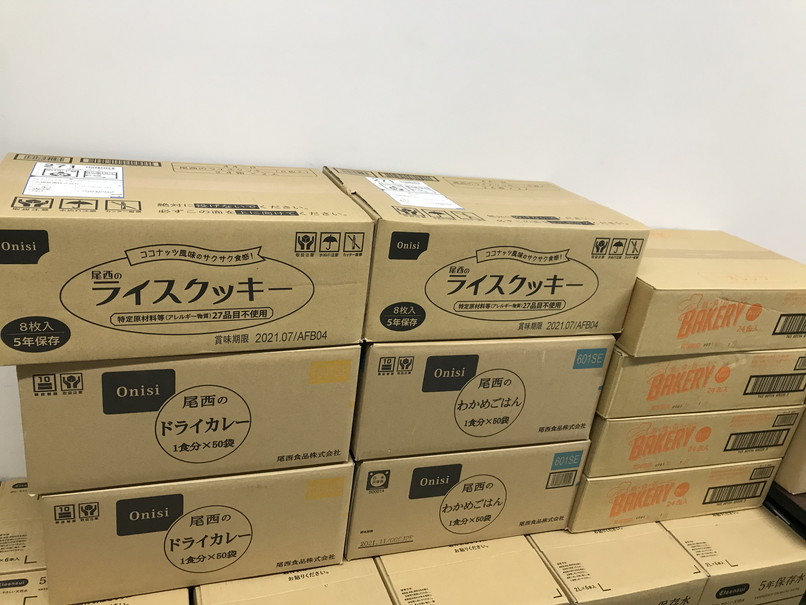 2021_03_防災食品寄贈.jpg